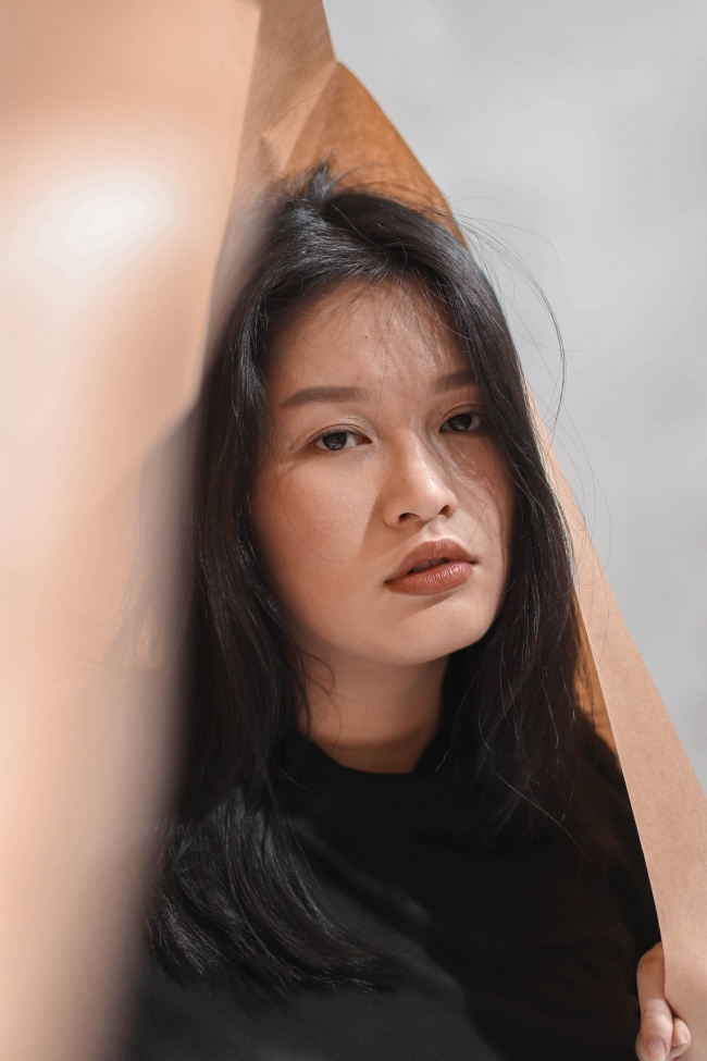 弹壳与玫瑰